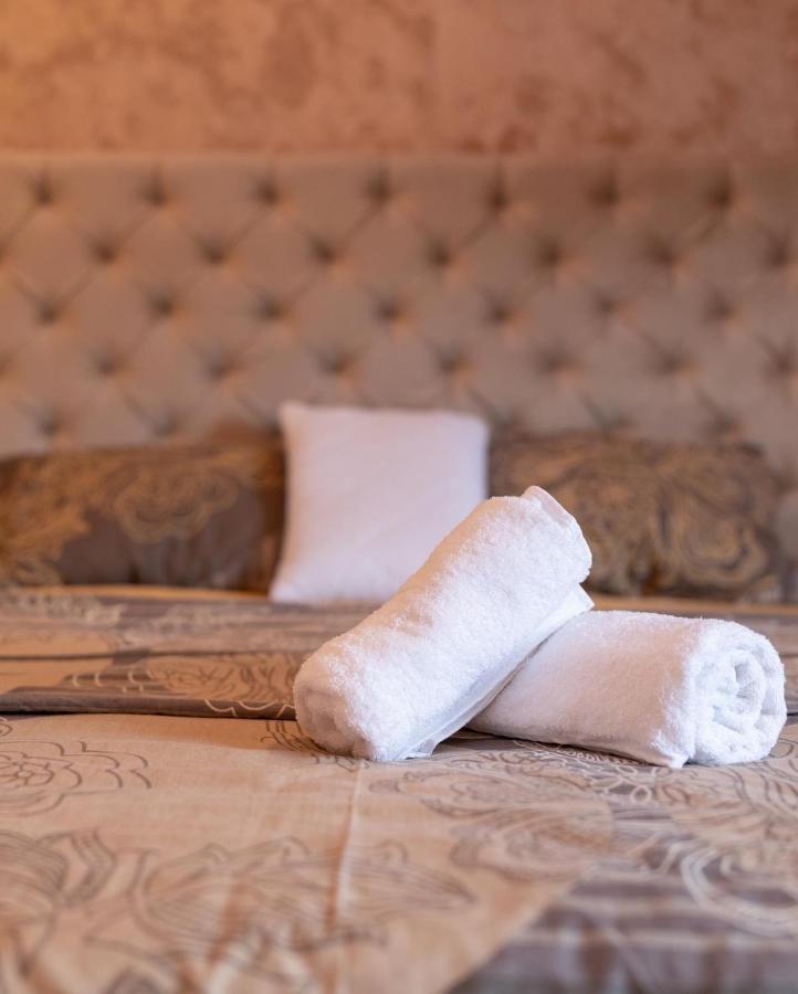 Delux Apartmani โปชาเรวัซ ภายนอก รูปภาพ
